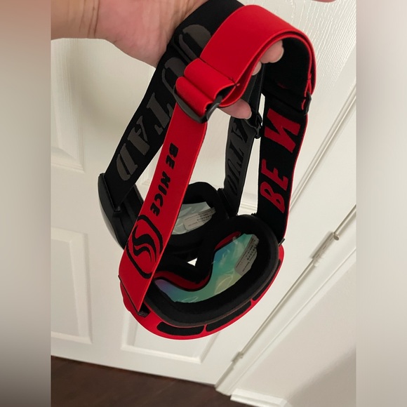 NWOT 2 SKI Goggles for 1 low Price - Picture 15 of 15